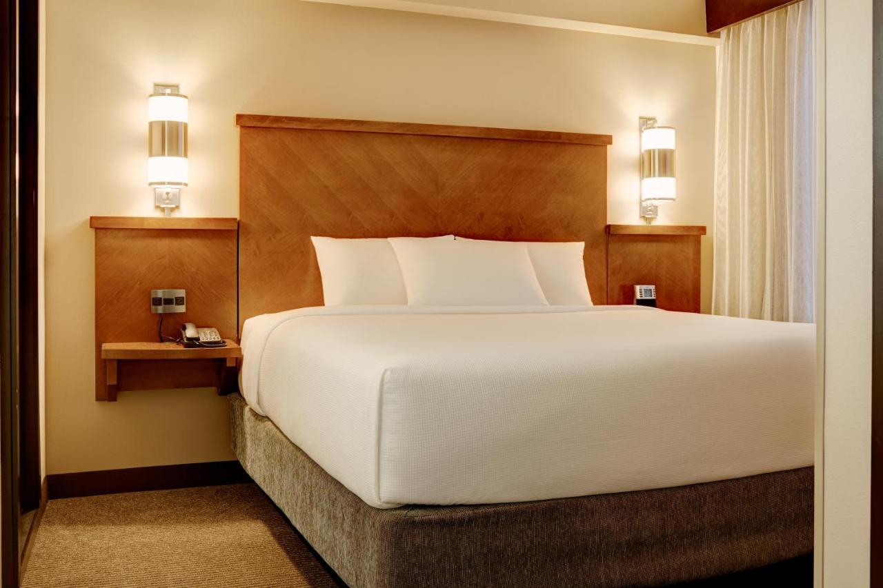 Hyatt Place Reno/Tahoe Airport Екстер'єр фото